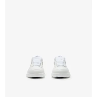 Adidași din piele cu imprimeu în carouri 