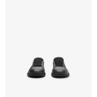 Adidași din piele cu imprimeu în carouri 