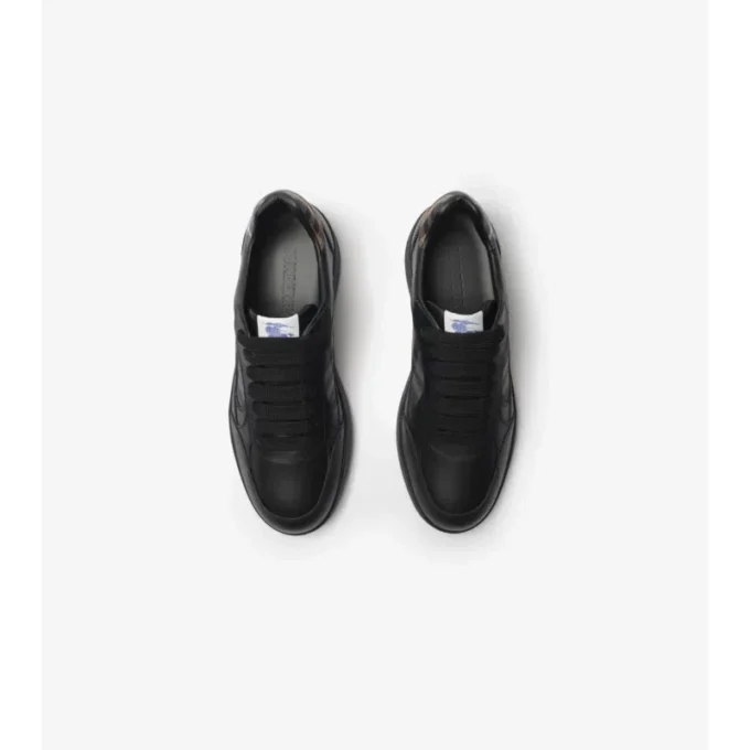 Adidași din piele cu imprimeu în carouri 