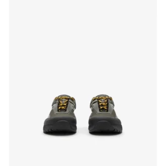Adidași Discover Sneakersi cu imprimeu în carouri și plasă 