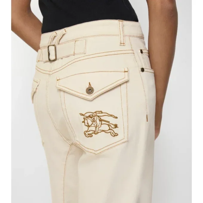 Blugi bootcut cu talie înaltă