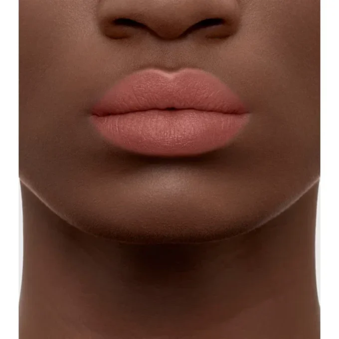 Burberry Brit Matte Lip Veil – British Rose No.601 Burberry Brit Matte Lip Veil – British Rose No.601