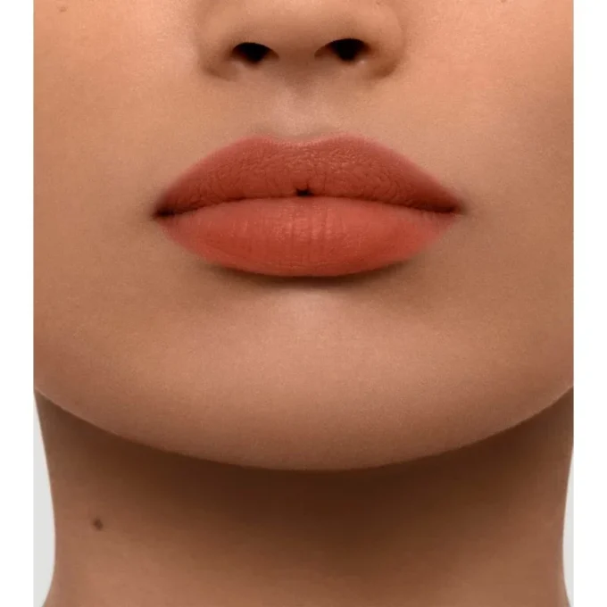 Burberry Brit Matte Lip Veil – Marmalade No.611 Burberry Brit Matte Lip Veil – Marmalade No.611