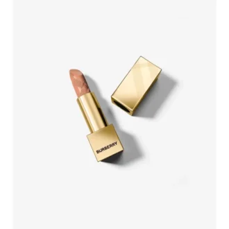 Burberry Kisses – Beige Trench No.01