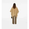 Cape din lână cu model în carouri Cape din lână cu model în carouri