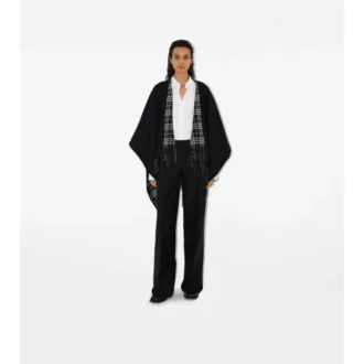 Cape reversibilă din lână cu model în carouri