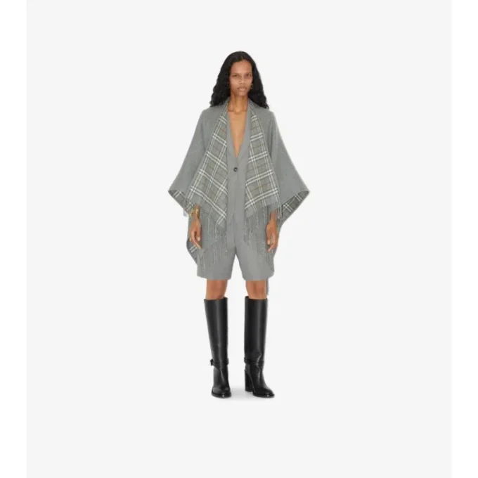 Cape reversibilă din lână cu model în carouri Cape reversibilă din lână cu model în carouri