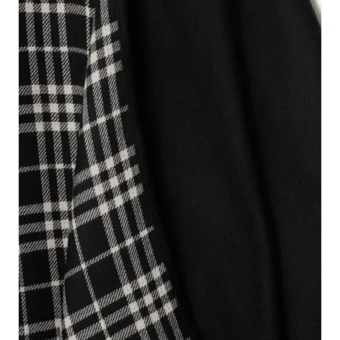 Cape reversibilă din lână cu model în carouri Cape reversibilă din lână cu model în carouri