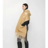 Eșarfă cu glugă din amestec de lână de alpaca cu logo Eșarfă cu glugă din amestec de lână de alpaca cu logo