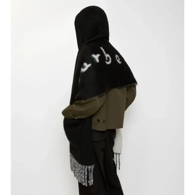 Eșarfă cu glugă din amestec de lână de alpaca cu logo Eșarfă cu glugă din amestec de lână de alpaca cu logo