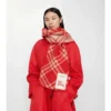 Eșarfă din lână cu model în carouri Eșarfă din lână cu model în carouri