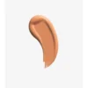 Fond de ten mat perfecționant Beyond Wear – 100 Mediu-închis rece Fond de ten mat perfecționant Beyond Wear – 100 Mediu-închis rece