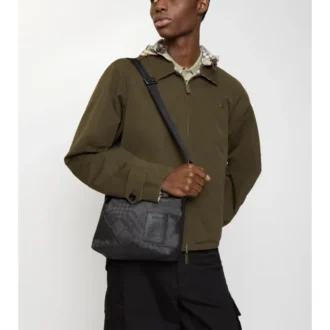 Geantă Chester crossbody 
