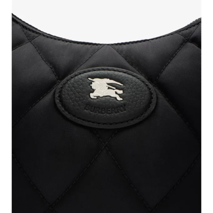 Geantă crossbody mare în formă de potcoavă Geantă crossbody mare în formă de potcoavă