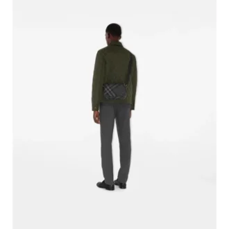 Geantă slim Grid crossbody Geantă slim Grid crossbody
