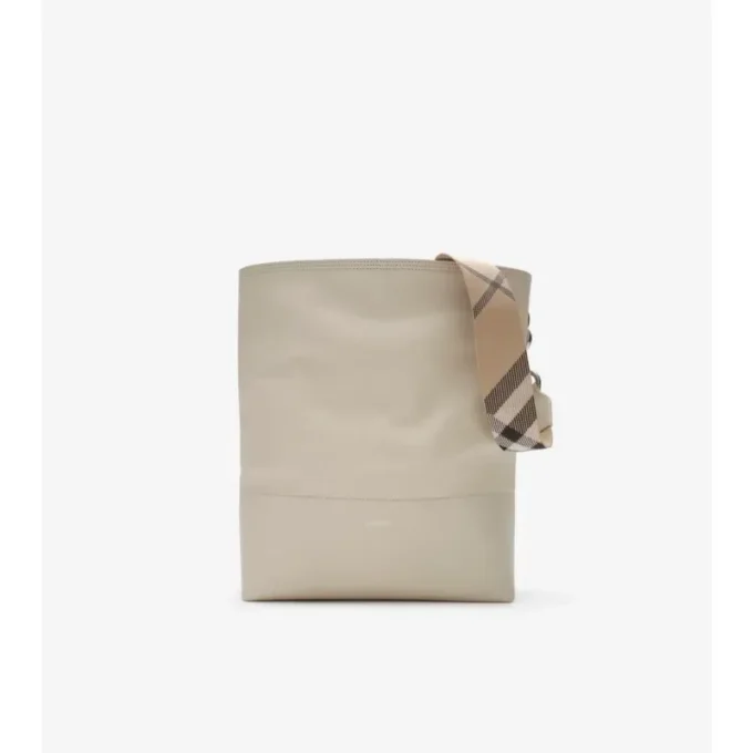Geantă tip sac mediu cu clemă B Geantă tip sac mediu cu clemă B