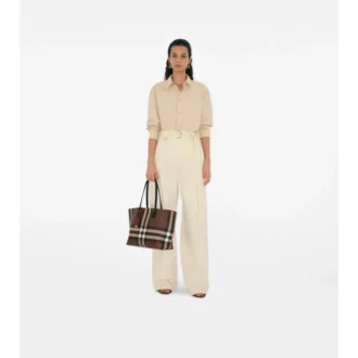 Geantă tote medie cu model în carouri Geantă tote medie cu model în carouri
