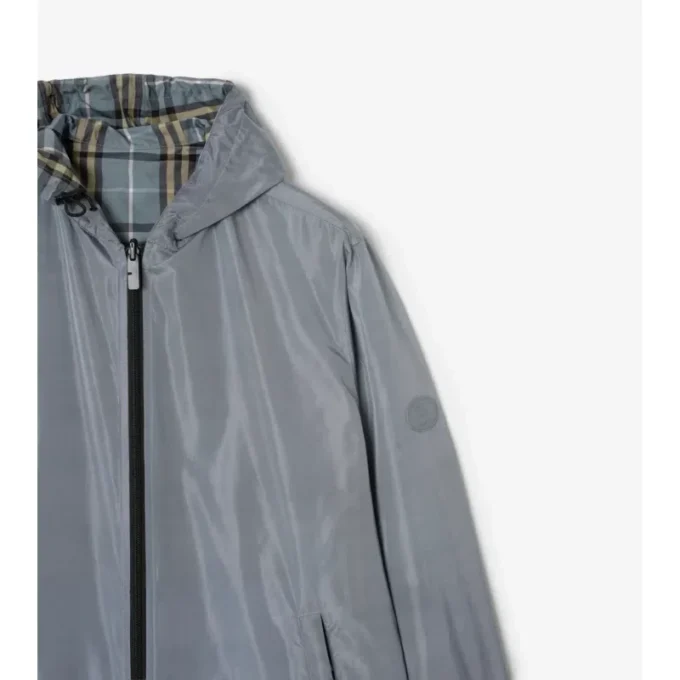 Jachetă reversibilă cu glugă și model în carouri Jachetă reversibilă cu glugă și model în carouri