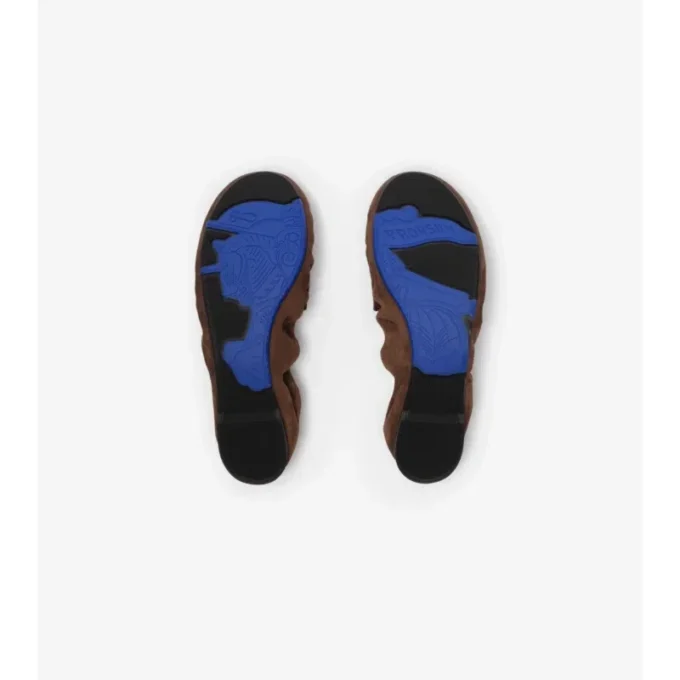 Mocasini din piele de căprioară