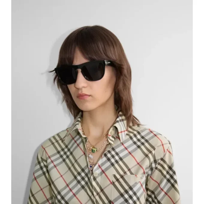 Ochelari de soare pătrați Check Ochelari de soare pătrați Check