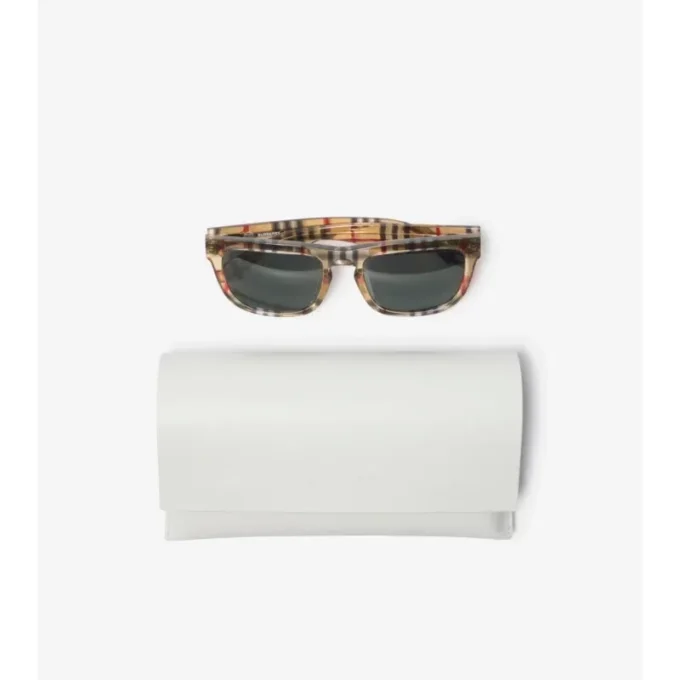 Ochelari de soare pătrați Check Ochelari de soare pătrați Check