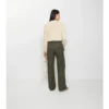 Pantaloni cargo din Gabardine cu borduri în carouri Pantaloni cargo din Gabardine cu borduri în carouri