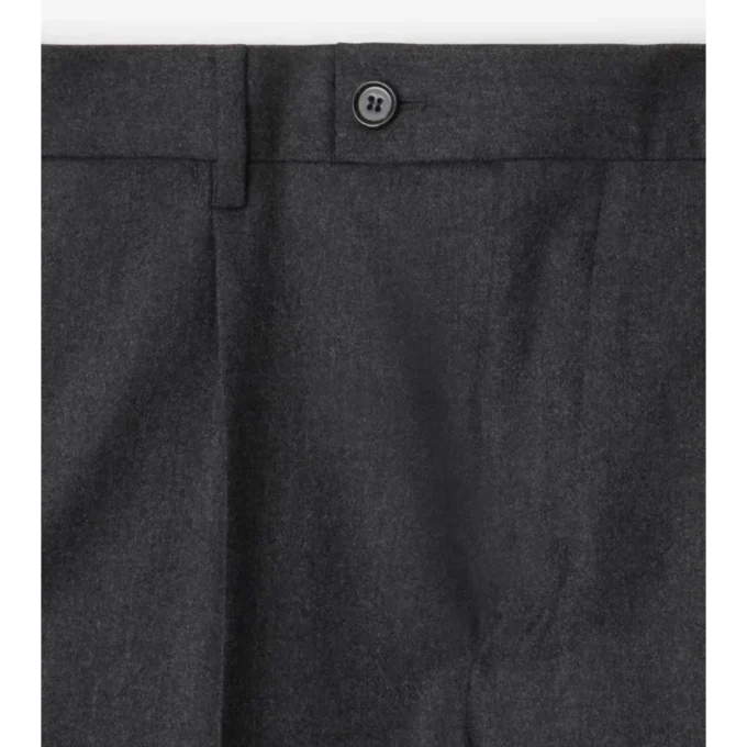 Pantaloni croiți din flanel de lână
