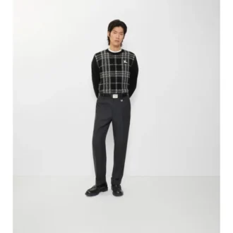 Pantaloni croiți din lână