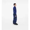 Pantaloni cu model în carouri