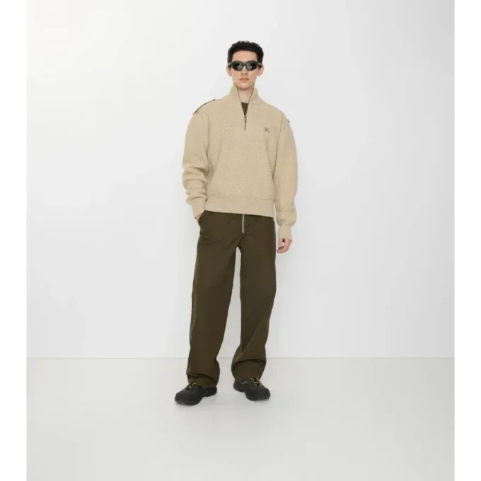 Pantaloni din gabardine Pantaloni din gabardine