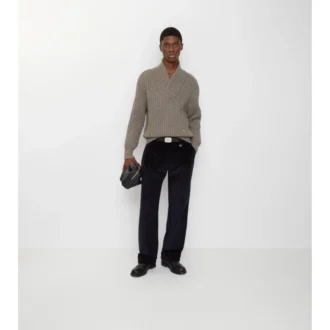 Pantaloni din velur
