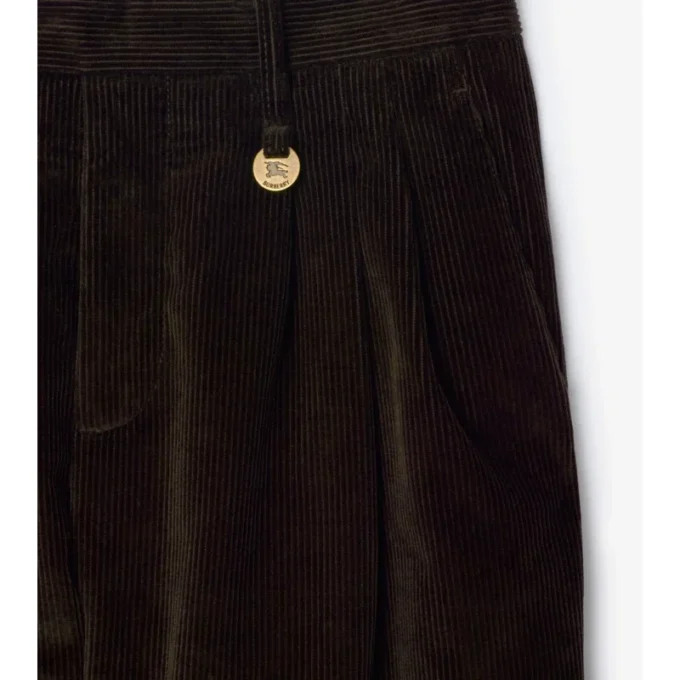 Pantaloni din velur Pantaloni din velur