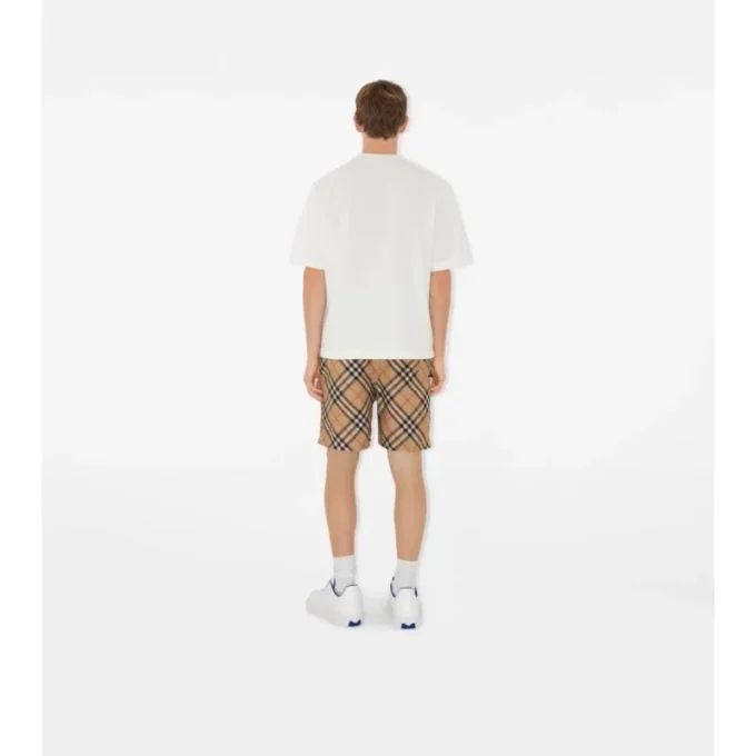 Pantaloni scurți în carouri Pantaloni scurți în carouri