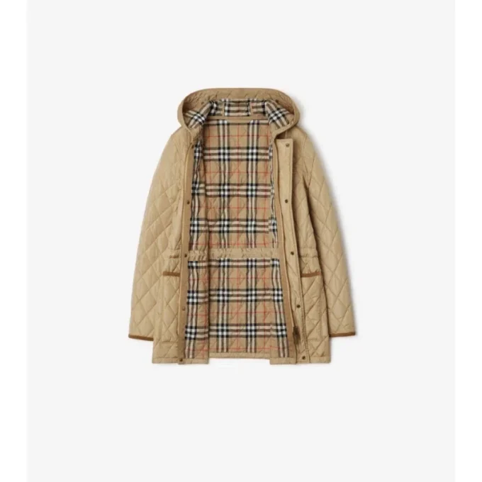Parka matlasată din nailon Parka matlasată din nailon