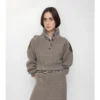 Pulover din lână cu jumătate de nasturi Pulover din lână cu jumătate de nasturi