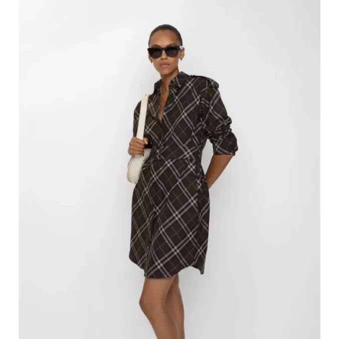 Rochie-cămașă din flanelă de bumbac cu imprimeu în carouri Rochie-cămașă din flanelă de bumbac cu imprimeu în carouri