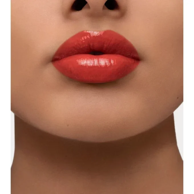 Ruj Burberry Brit Shine – Russet nr. 93 Ruj Burberry Brit Shine – Russet nr. 93
