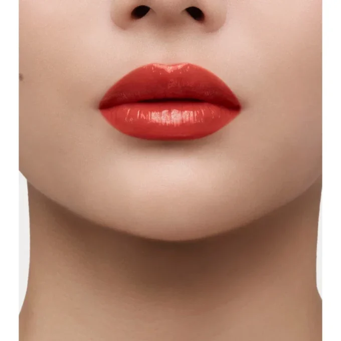 Ruj Burberry Brit Shine – Russet nr. 93 Ruj Burberry Brit Shine – Russet nr. 93