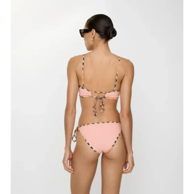 Slip de bikini cu bordură în carouri Slip de bikini cu bordură în carouri