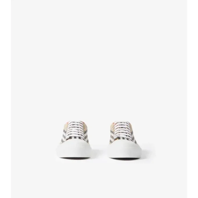 Sneakersi cu imprimeu în carouri Sneakersi cu imprimeu în carouri