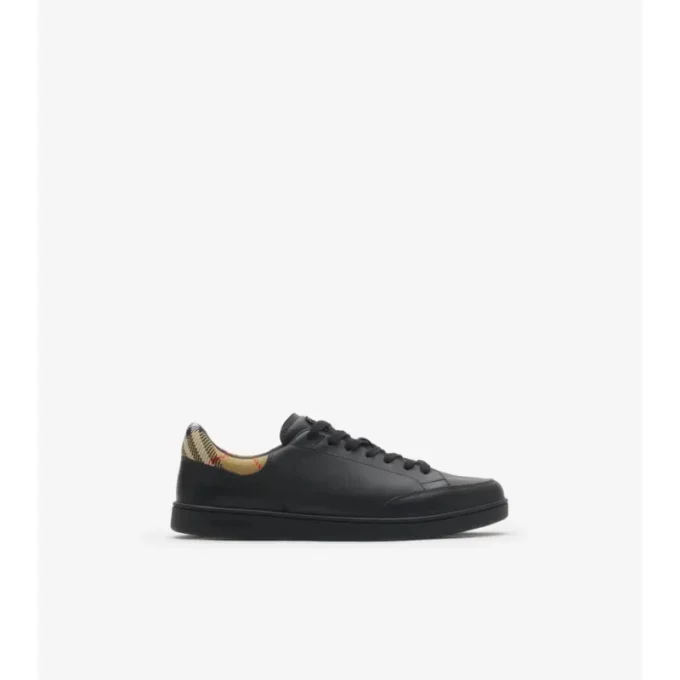Sneakersi din piele Sneakersi din piele