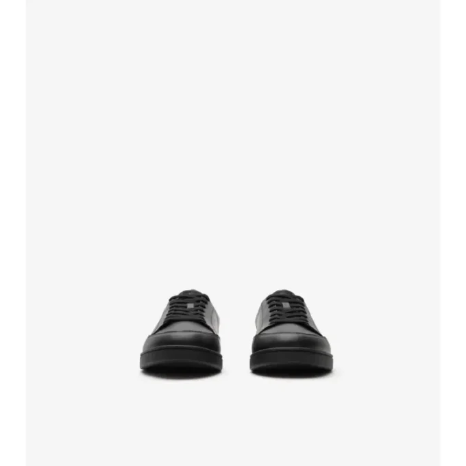 Sneakersi din piele Sneakersi din piele