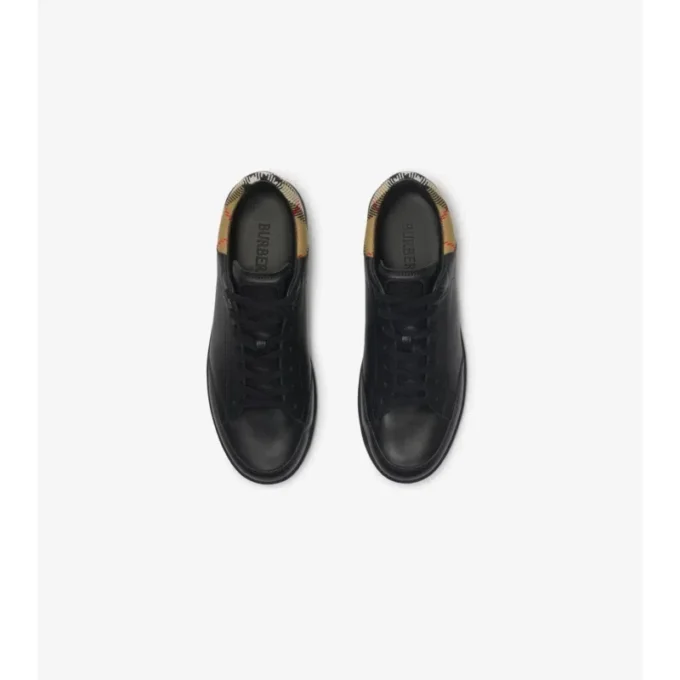 Sneakersi din piele Sneakersi din piele
