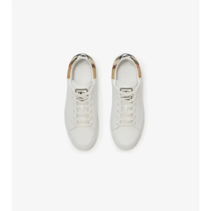 Sneakersi din piele