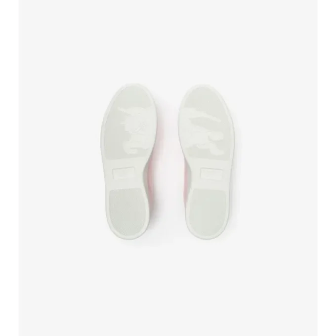Sneakersi din piele