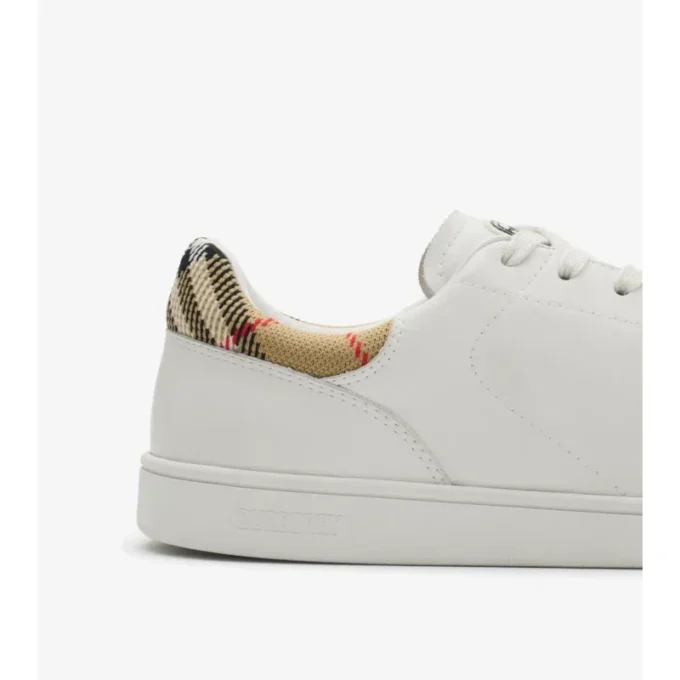 Sneakersi din piele Sneakersi din piele