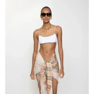 Top de bikini cu bordură în carouri