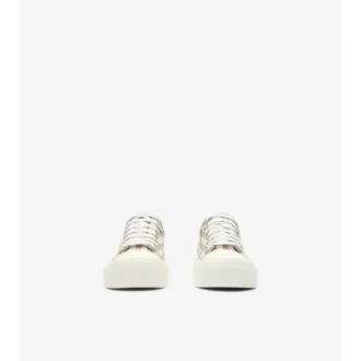 Vezi Sneakersi