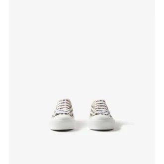 Vezi Sneakersi
